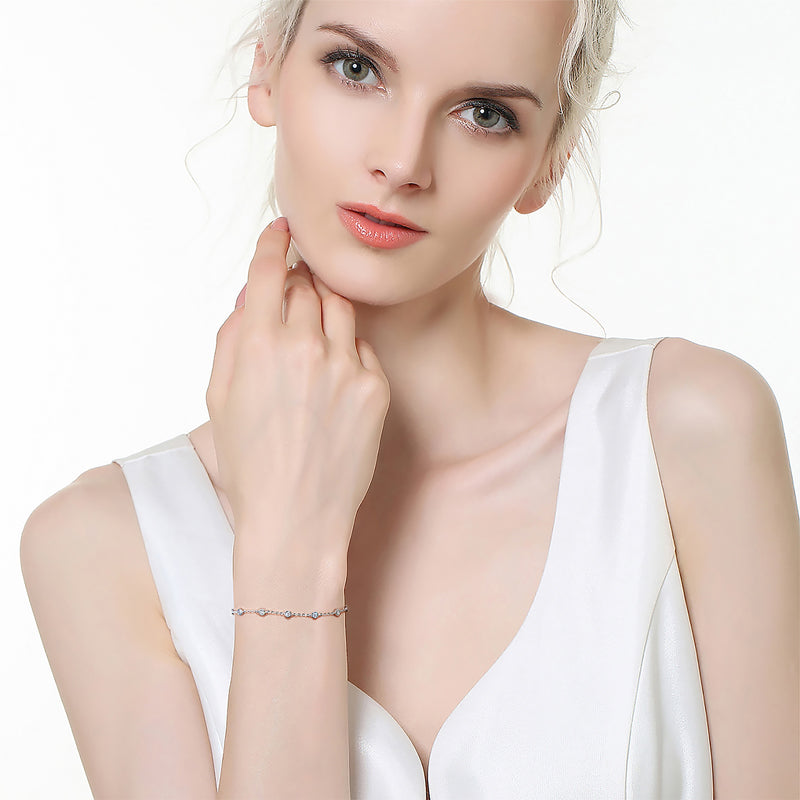 سوار تنس مويسانيتي قابل للتعديل مطلي بالذهب الأبيض بدرجة وضوح VVS ولون D