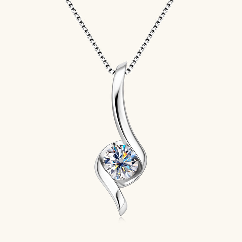 1.0 ct D Colour Moissanite Twist Pendant Necklace White Gold plated