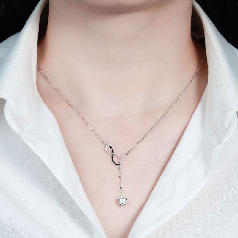 قلادة من الفضة الإسترلينية على شكل حرف Y مرصعة بحجر المويسانايت