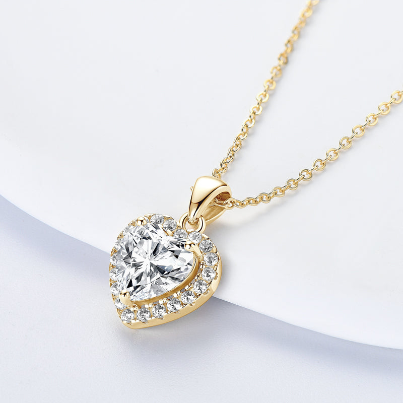 2CT Heart Shaped Moissanite Halo Pendant Necklace 18k Gold plated
