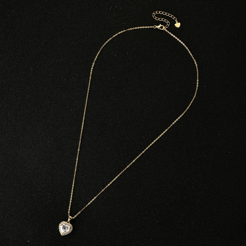 2CT Heart Shaped Moissanite Halo Pendant Necklace 18k Gold plated