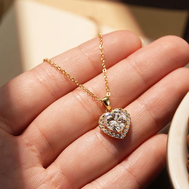 2CT Heart Shaped Moissanite Halo Pendant Necklace 18k Gold plated